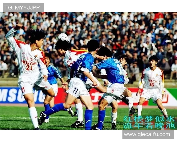 大连万达足球队球员阵容及核心球星分析与未来发展展望