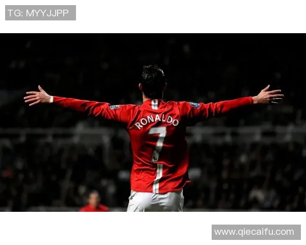 每天认识一位足球巨星 揭开他们背后的传奇故事与荣耀时刻