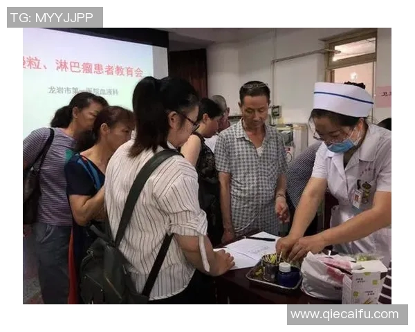 白血病小球迷与足球球星携手共战梦想勇敢追寻希望之光