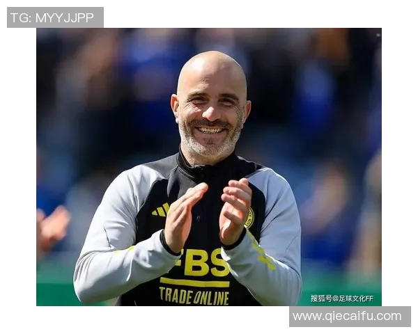 足球球星因放火烧自家引发巨大争议，背后真相令人大跌眼镜