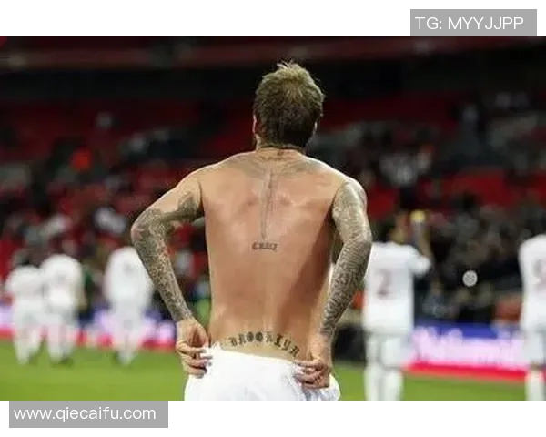 足球巨星背后的护卫力量揭秘 保镖们如何守护球场传奇 足球巨星背后的护卫力量揭秘 保镖们如何守护球场传奇